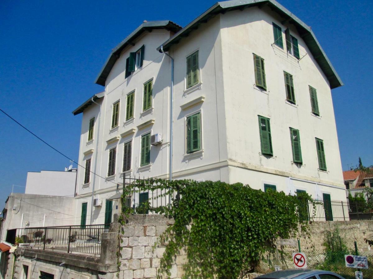En-Suite Iris On Rokova Street - 5 Min Walk To The Old Town Of Σπλιτ Εξωτερικό φωτογραφία